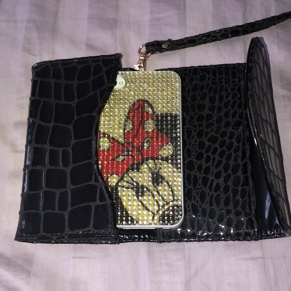 Phone wallet wristlet - Picture 3 of 5